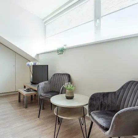 #stayhere - Light Views Loft Center *