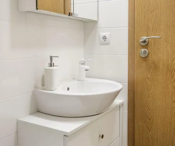 #stayhere - Light Views Loft Center