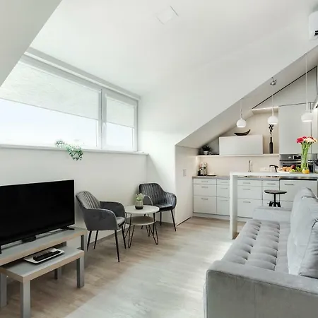 Lägenhet #stayhere - Light Views Loft Center *