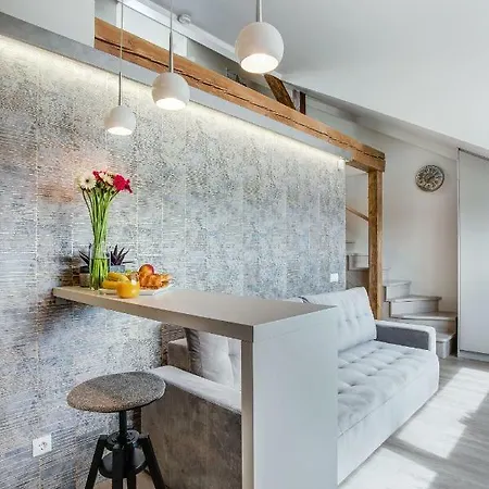 Lägenhet #stayhere - Light Views Loft Center *