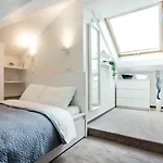 #stayhere - Light Views Loft Center *