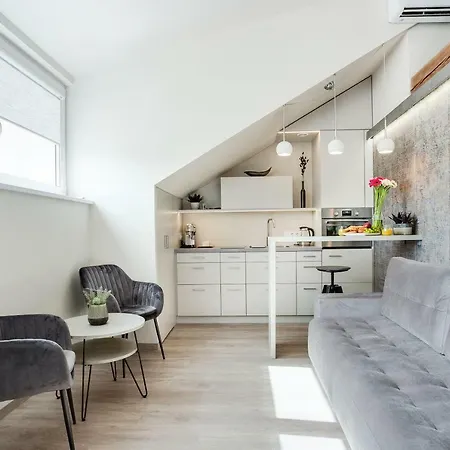 Апартаменти #stayhere - Light Views Loft Center